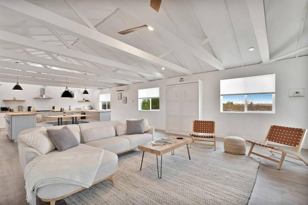 Beautiful Newly Remodeled Home, Near Jt Park Joshua Tree Extérieur photo